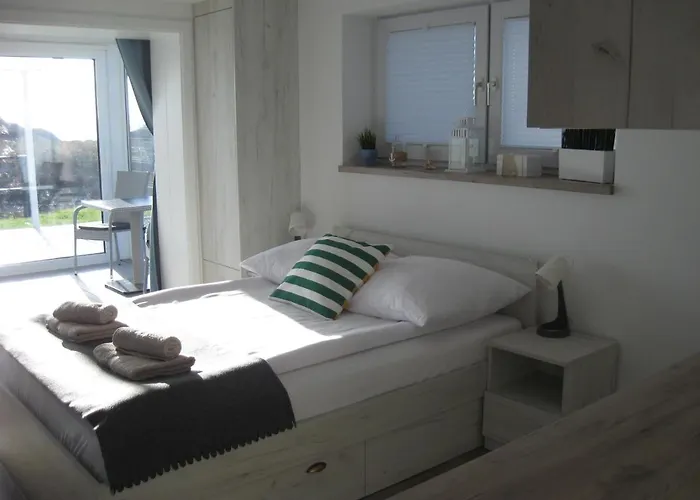 Surf Camp شقة كرينيتا مورسكا