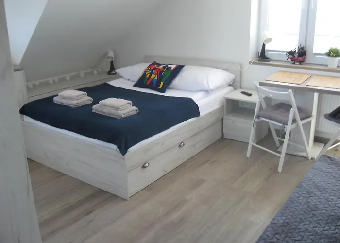 Surf Camp كرينيتا مورسكا