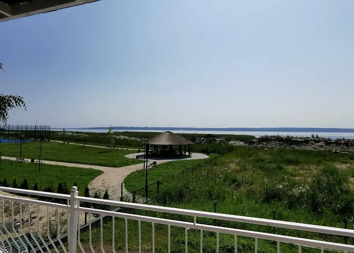 Surf Camp كرينيتا مورسكا